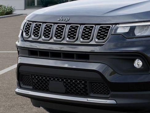 New 2026 Jeep Compass Latitude AWD/4WD image 11