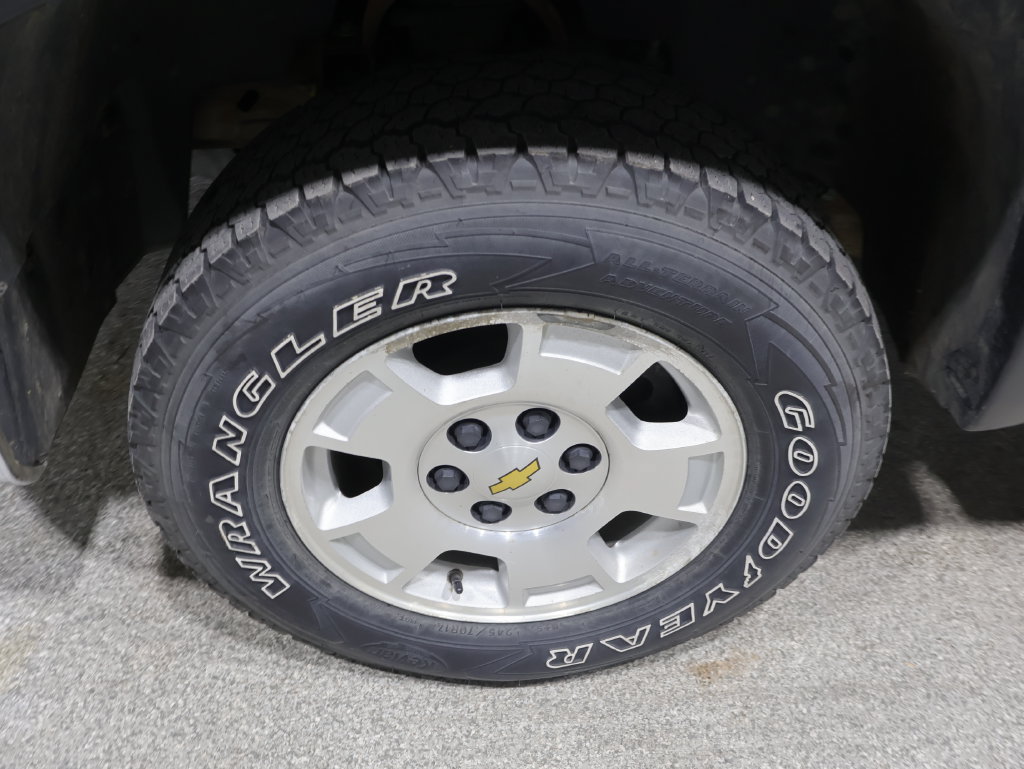 Used 2013 Chevrolet Silverado 1500 LT w/ All-Star Edition AWD/4WD image 10
