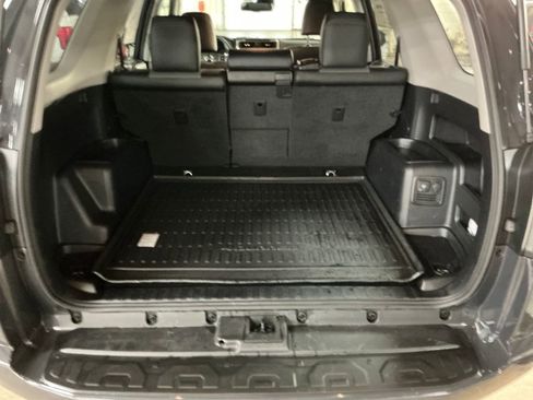 Certified 2024 Toyota 4Runner SR5 Premium image 22
