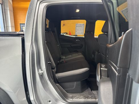 Used 2026 GMC Canyon Elevation AWD/4WD image 19