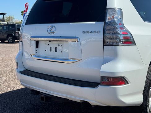 Used 2017 Lexus GX 460 image 6