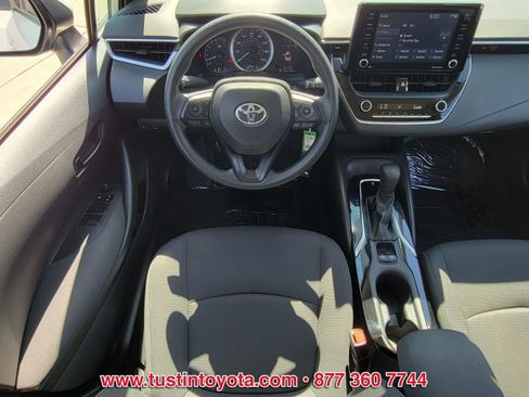 Certified 2022 Toyota Corolla LE image 6