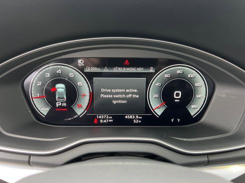 Used 2025 Audi Q5 2.0T Premium image 27