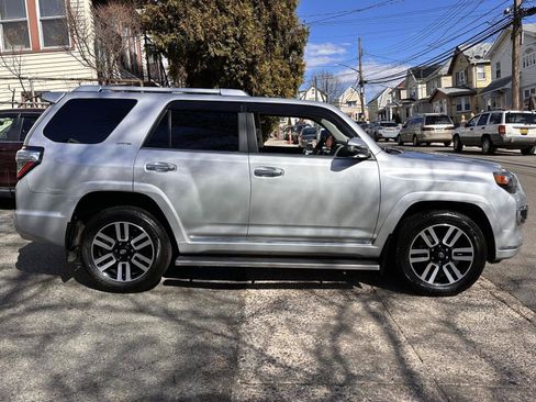 Used 2024 Toyota 4Runner Limited image 6