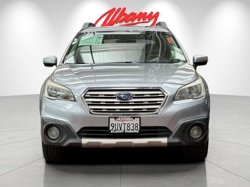Used 2017 Subaru Outback 2.5i Limited AWD/4WD image 10