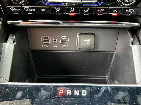 New 2026 Jeep Grand Cherokee Laredo AWD/4WD image 17