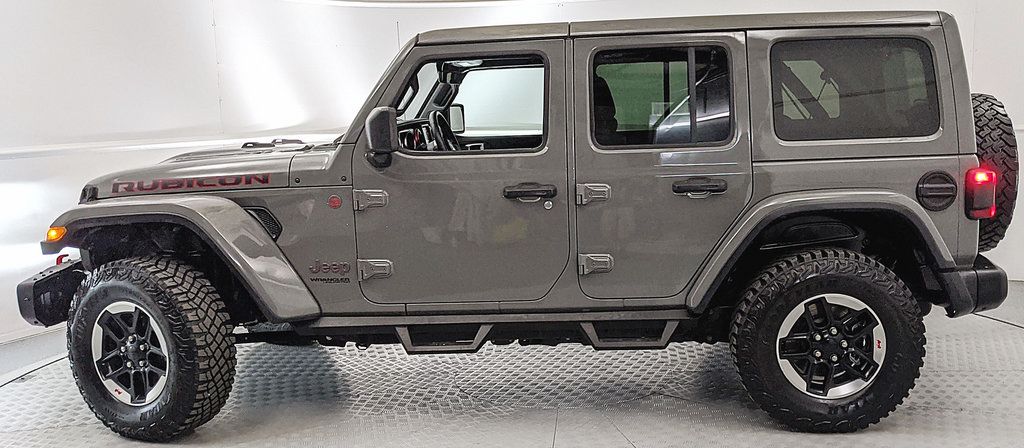 Used 2021 Jeep Wrangler Unlimited Rubicon AWD/4WD image 5
