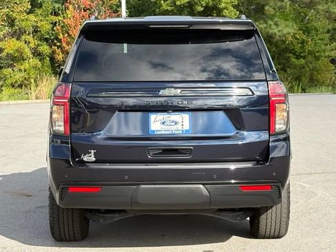 Used 2024 Chevrolet Tahoe Z71 w/ Luxury Package AWD/4WD image 4