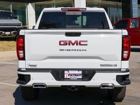 New 2026 GMC Sierra 1500 Elevation w/ Elevation Premium Package image 4