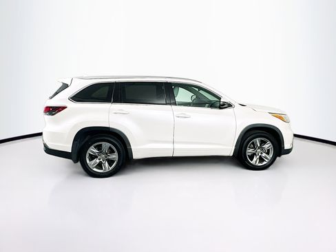 Used 2015 Toyota Highlander Limited AWD/4WD image 10