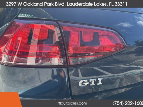 Used 2017 Volkswagen GTI S image 13