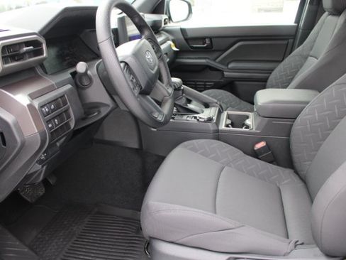 New 2026 Toyota Tacoma 4x4 Double Cab image 12