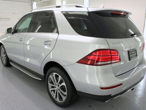 Used 2016 Mercedes-Benz GLE 350 w/ Premium Package image 6