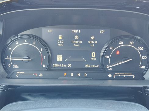 Used 2022 Lincoln Corsair AWD w/ Equipment Group 101A image 16