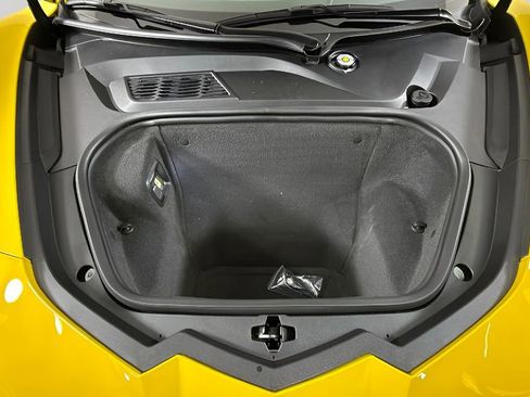 Used 2026 Chevrolet Corvette Stingray Coupe w/ 1LT image 41