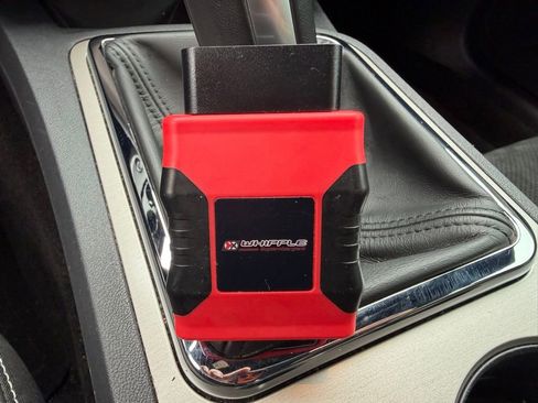 Used 2012 Dodge Challenger SRT8 Yellow Jacket w/ Premium Sound Group image 24