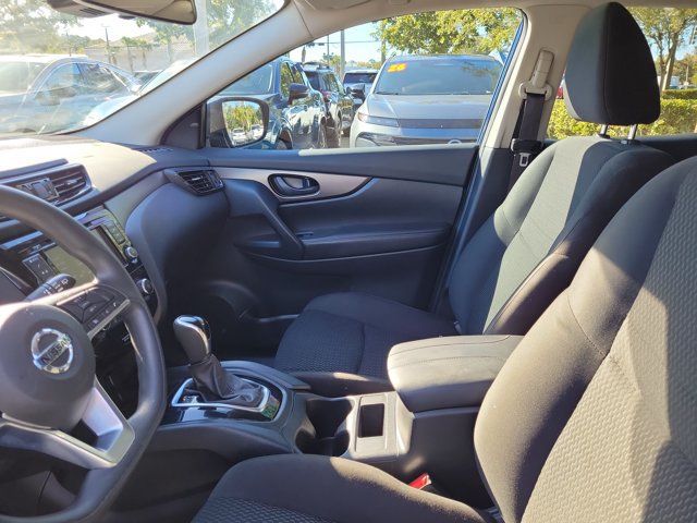 Used 2022 Nissan Rogue Sport S FWD image 18