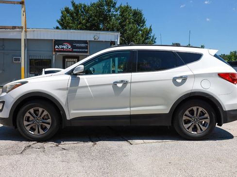 Used 2016 Hyundai Santa Fe Sport w/ Option Group 02 FWD image 3