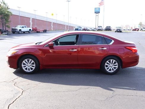 Used 2017 Nissan Altima 2.5 S w/ Power Driver Seat Package image 23
