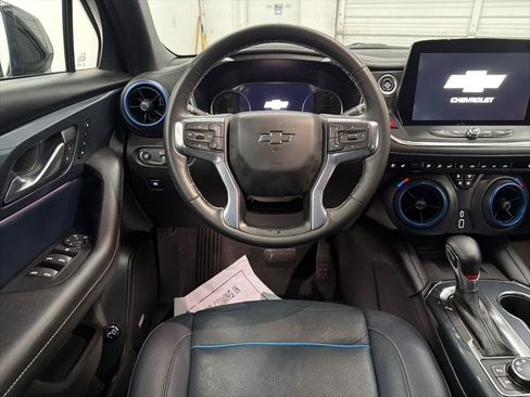 Used 2023 Chevrolet Blazer RS w/ Enhanced Convenience Package image 22