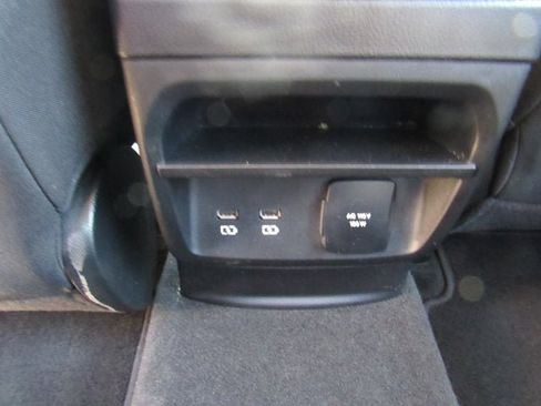 Used 2019 Ford Ranger XLT w/ Equipment Group 302A Luxury AWD/4WD image 31