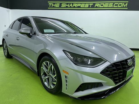 Used 2023 Hyundai Sonata SEL w/ Convenience Package image 2