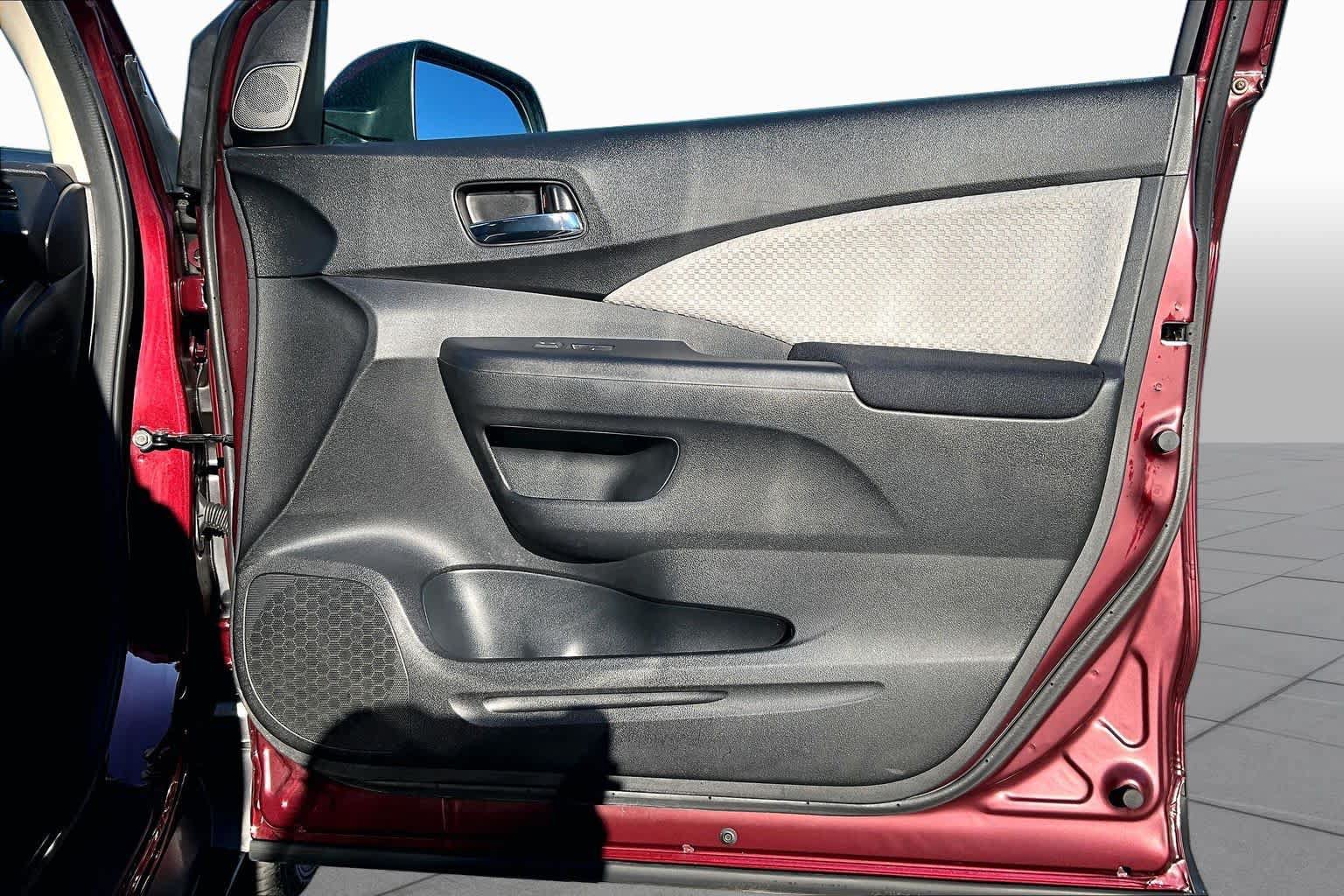 Used 2016 Honda CR-V EX image 24