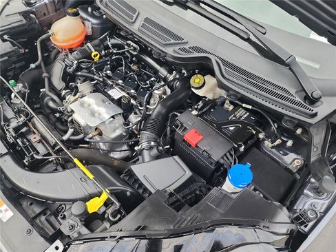 Certified 2021 Ford EcoSport SE w/ SE Convenience Package image 13