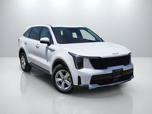 New 2026 Kia Sorento LX FWD image 1