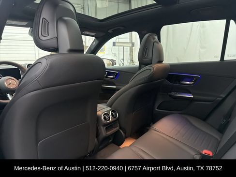 Used 2026 Mercedes-Benz GLC 300 image 19