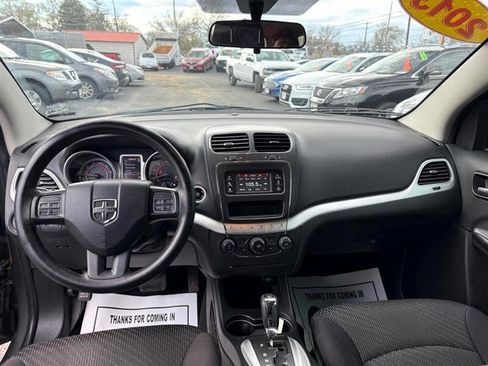 Used 2013 Dodge Journey SE image 13