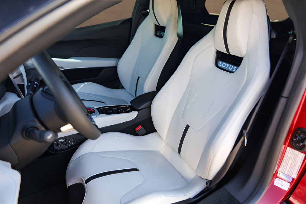 Used 2024 Lotus Emira First Edition RWD image 7