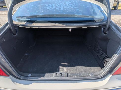 Used 2007 Mercedes-Benz E 350 Sedan w/ Premium Pkg 1 image 11