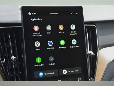 Certified 2026 Volvo XC60 B5 Core w/ Protection Package Premier AWD/4WD image 20