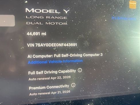 Used 2022 Tesla Model Y Long Range image 6