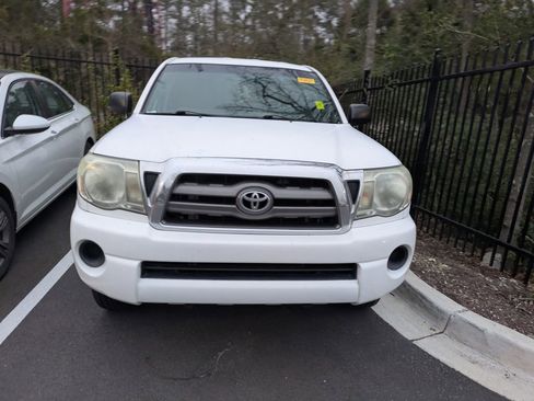 Used 2010 Toyota Tacoma 2WD Access Cab image 2