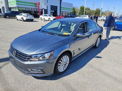 Used 2016 Volkswagen Passat 1.8T SE