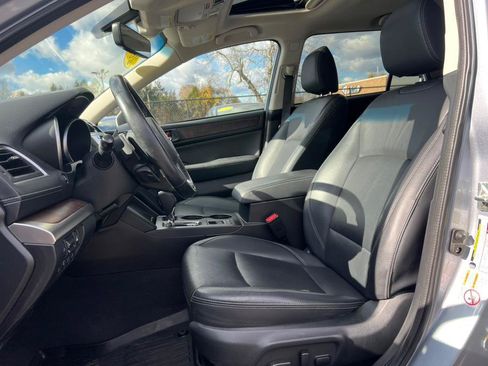 Used 2019 Subaru Outback 2.5i Limited w/ Popular Package #2 AWD/4WD image 9