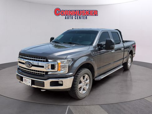 Used 2019 Ford F150 XLT w/ Equipment Group 302A Luxury AWD/4WD image 4