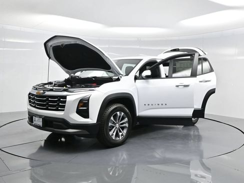New 2026 Chevrolet Equinox LT AWD/4WD image 34