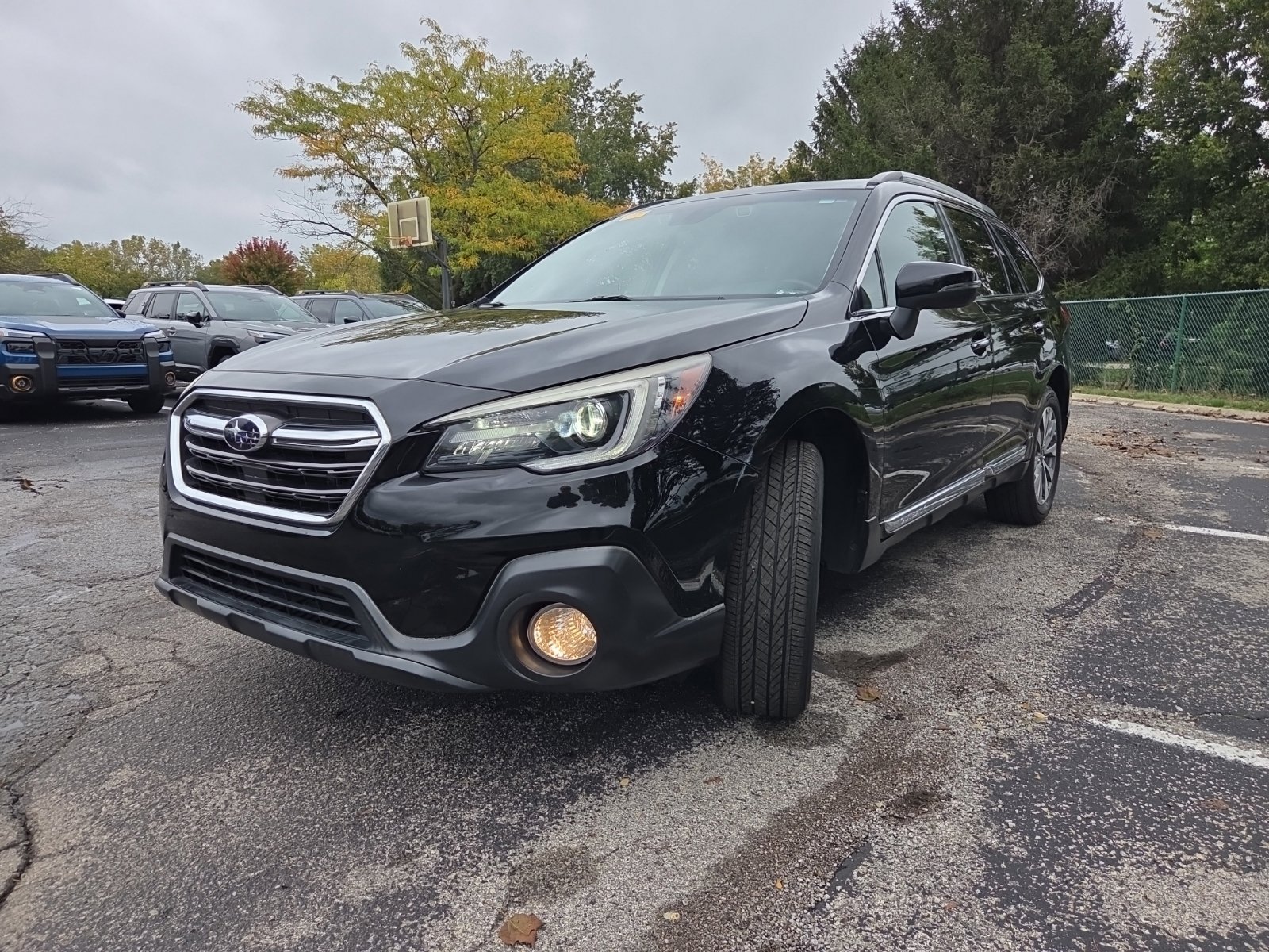 Used 2018 Subaru Outback 3.6R Touring AWD/4WD image 12