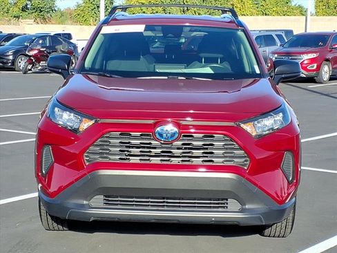 Certified 2022 Toyota RAV4 LE image 6