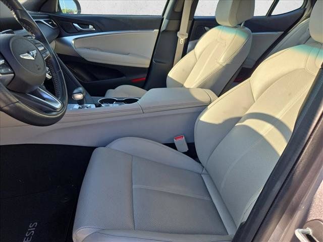 Used 2023 Genesis G70 2.0T AWD/4WD image 13