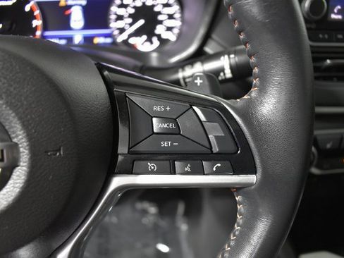 Used 2020 Nissan Altima 2.0 SR image 17