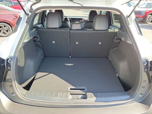 New 2026 Nissan Kicks SR w/ Cold Weather Package FWD image 13