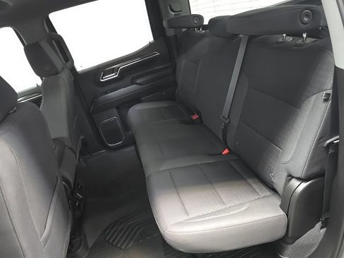 Used 2022 Chevrolet Silverado 1500 RST AWD/4WD image 31