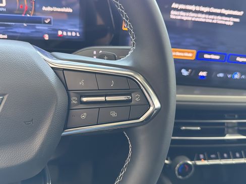 New 2026 Chevrolet Traverse LT image 27