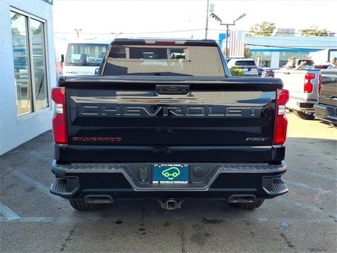 Certified 2022 Chevrolet Silverado 1500 RST w/ Redline Edition image 5