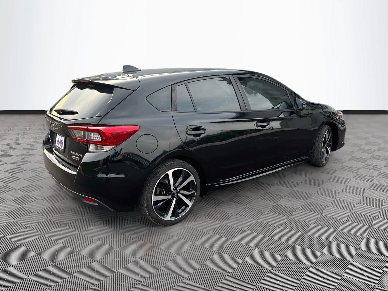 Used 2023 Subaru Impreza 2.0i Sport AWD/4WD image 5