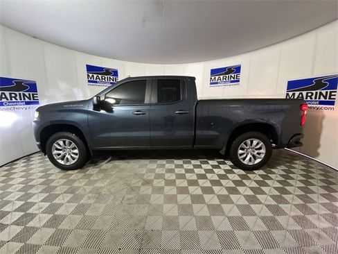 Used 2019 Chevrolet Silverado 1500 Custom w/ Custom Value Package image 13